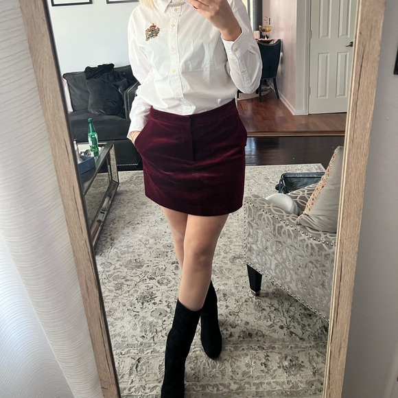 Lauren Ralph Lauren Deep Red Velvet Blazer and Skirt Set - Picture 13 of 13